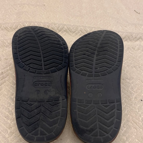 COPY - Blue and Camo Crocs ( Kids size 3) - Picture 3 of 3